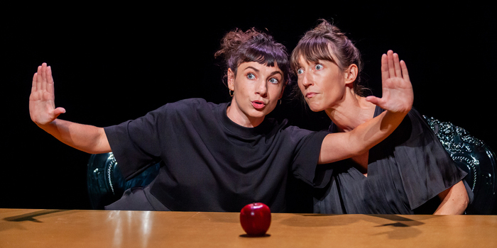 La Pomme Empoisonnée · Pan ! La Cie