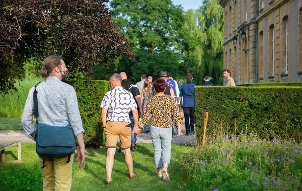 Visite commentée du jardin et des extérieurs du château de Pange