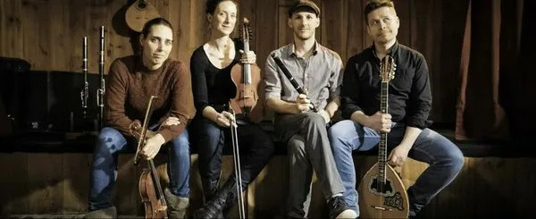 RAMBLE DITTIES
+ BOW & BLOW IRISH SESSION