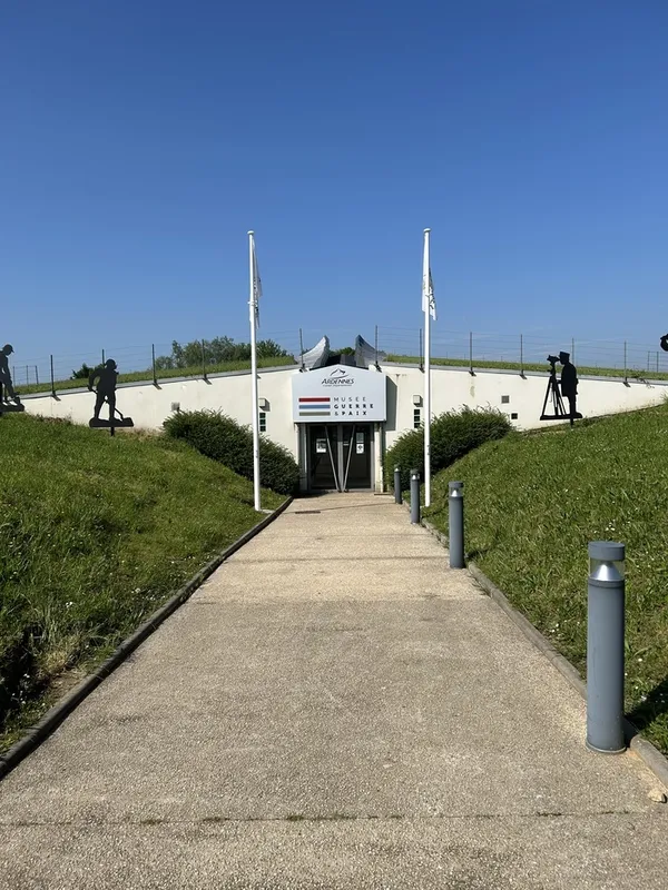 Visite du Musée Guerre et Paix