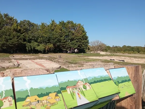 Visite de la villa gallo-romaine à Saint-Saturnin-du-Bois