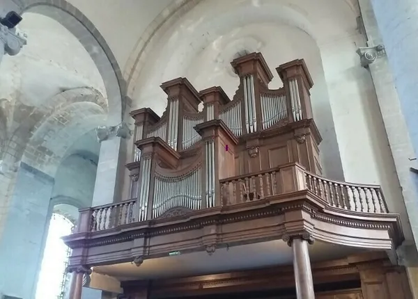 Visite de l'orgue et démonstration.