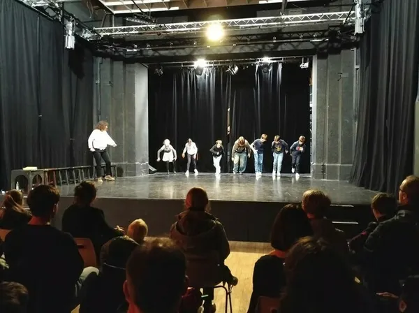 Stage Impro théâtrale pour Ado avec Sophie Galle