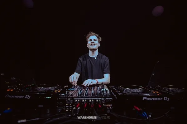 Tournée FUN RADIO avec DJ HASTRO