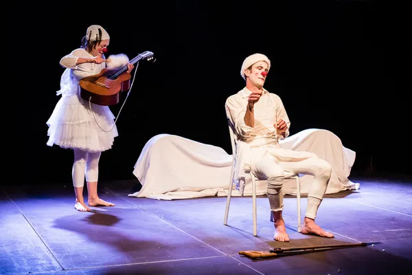Spectacle "Blancs" par les Galettes de riz