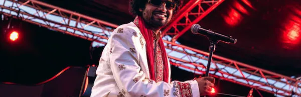 Nirek Mokar & his Boogie Messengers