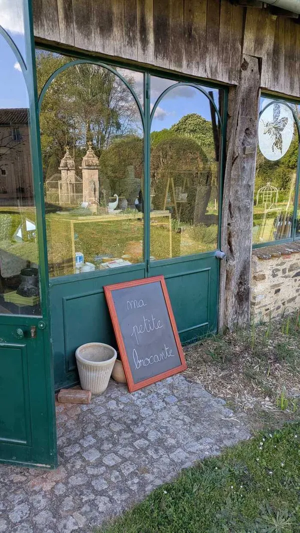 Brocante / Vide-Maison éphémère