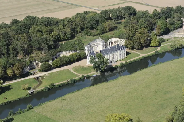 Animation théâtrale au château de Rochambeau