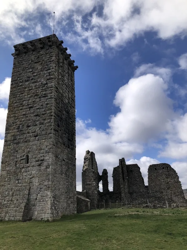 Visite guidée de la Garde-Guérin classé parmi les plus beaux villages de France