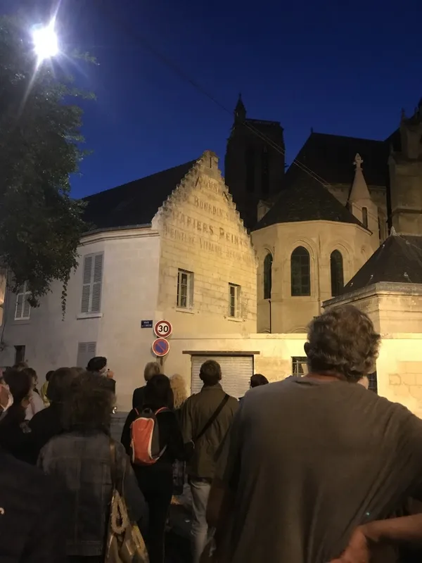 Promenade nocturne : lueurs d’histoire, le patrimoine fragilisé