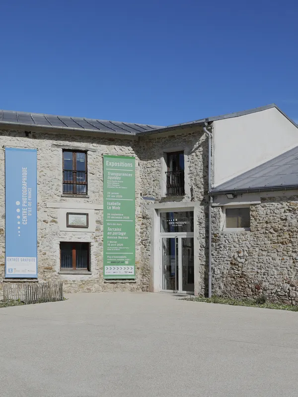 Visite commentée du dimanche de l'exposition collective Réinventer la photographie #2