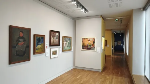 À vous de jouer ! Défis autonomes pour découvrir l’art autrement.