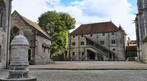 Visite insolite de la Cité épiscopale