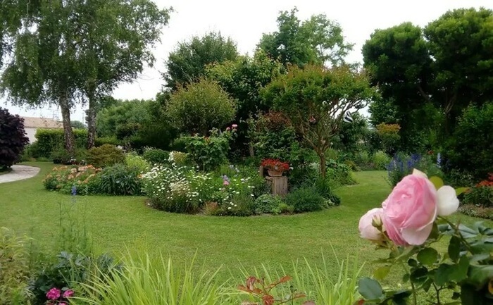 Visite libre ou commentée de notre jardin d'agrément