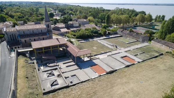 Visite et démonstration à la villa