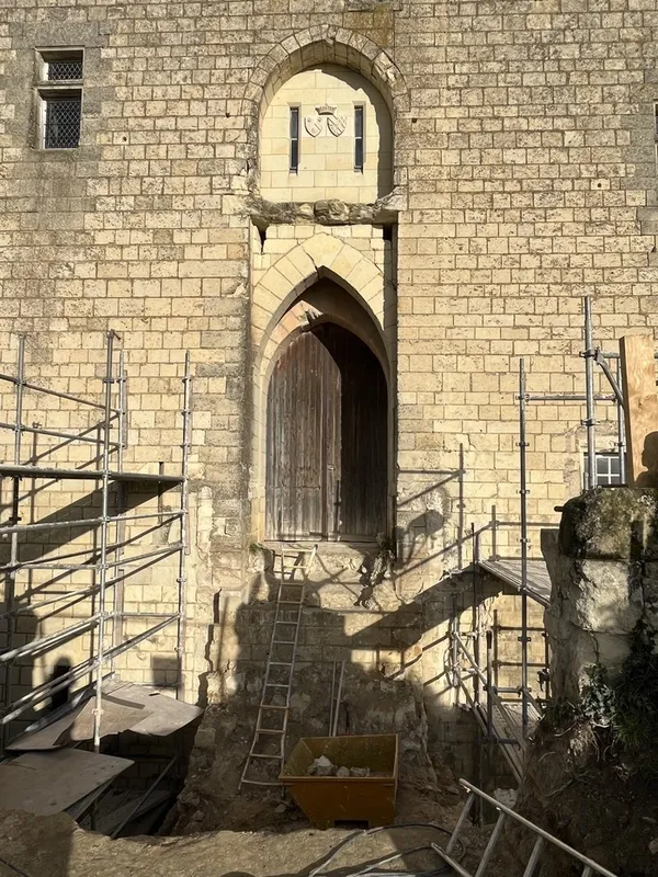 Visite guidée d'une forteresse médiévale