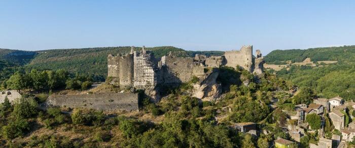 La forteresse de Penne : un été au château