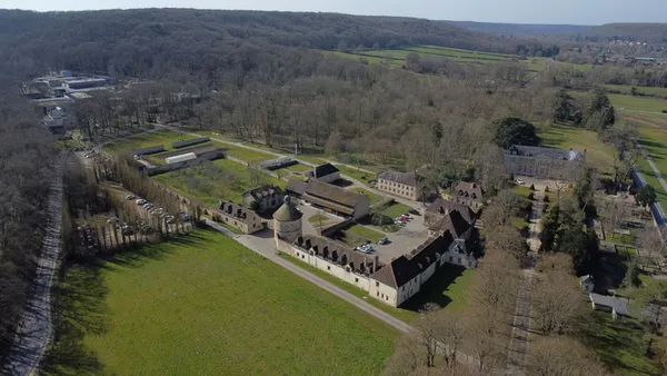 Conférence autour de la Fondation de Coubertin