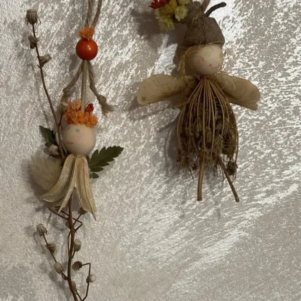 JOLIES FEES EN FLEURS