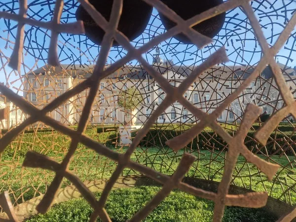 Découvrez en visite libre un monument historique du XVIIIe siècle et ses jardins