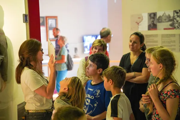 Visite-enquête "Sur les traces d'Oliver" interprétée en LSF - JEA 2026
