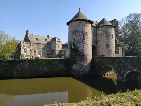 Visite libre des extérieurs
