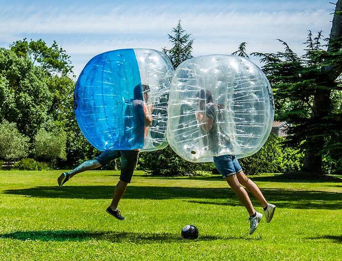 Animation Bubble Foot sur la plage