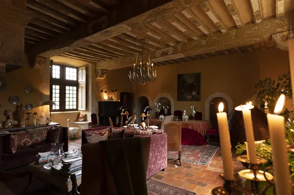 L'esprit des lieux d'hier et d'aujourd'hui. Fleuron du patrimoine vivant, le trésor caché d'une seigneurie.