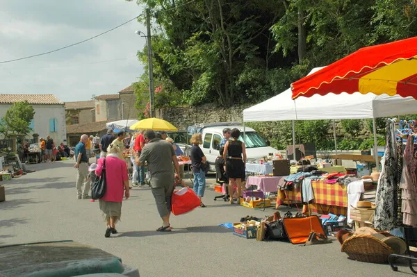 Vide- greniers et fête des associations
