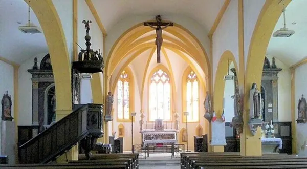 Visite libre de l'église de Domjulien