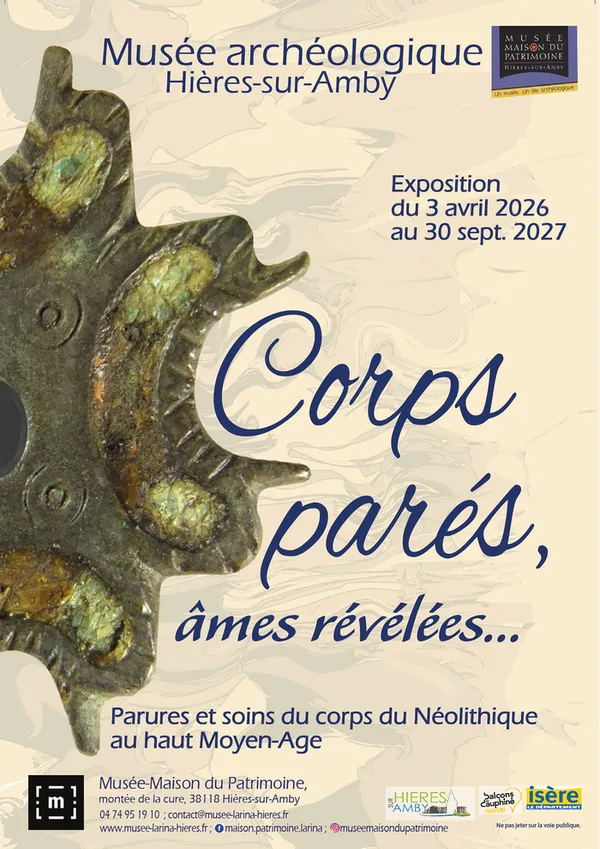 Corps paré, âmes révélées...
