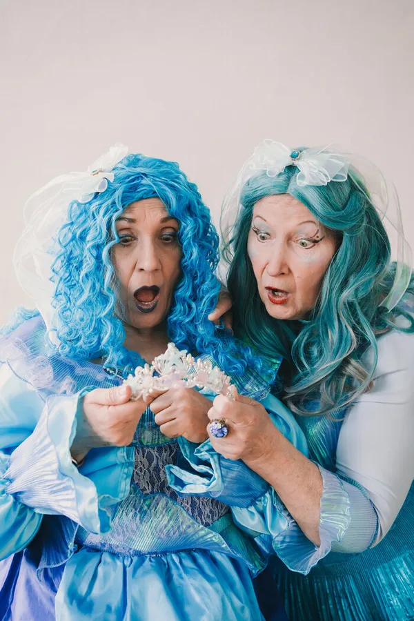 Spectacle : histoires ondines, gloire et beauté !