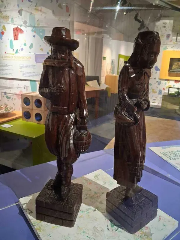 Labomusée Toucher l'art : la matière bois