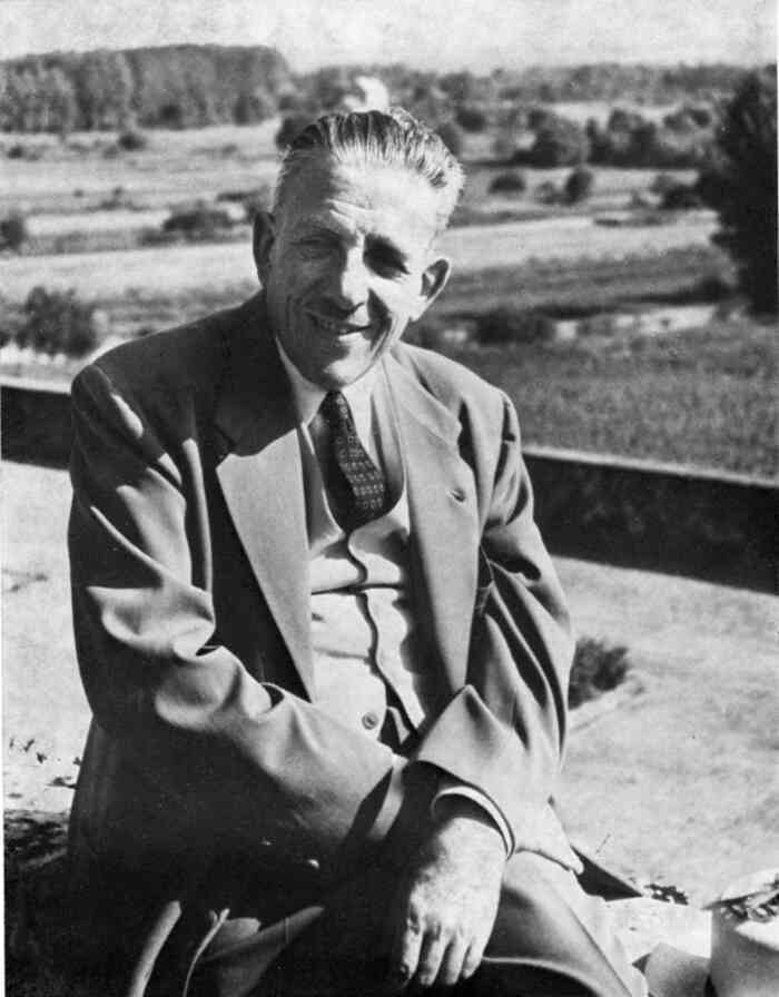 Visite du jardin de Francis Poulenc au Grand Coteau à Noizay