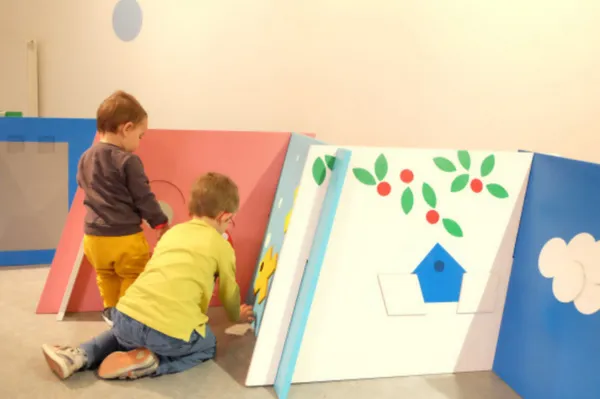 Exposition "Prendre et surprendre" autour des livres de Lucie FELIX