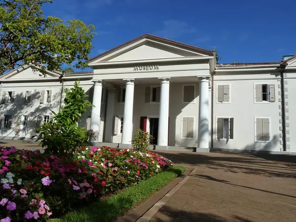 Visite libre de l'exposition « La faune des îles de l'océan Indien occidental »
