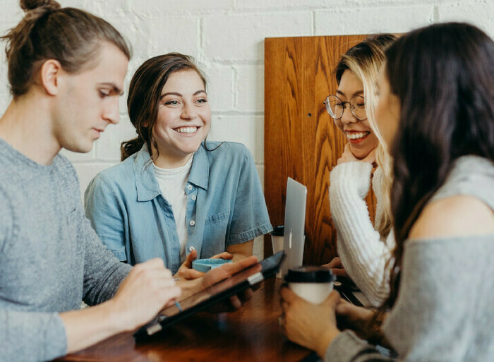 Bavardages : Ateliers de conversation en français