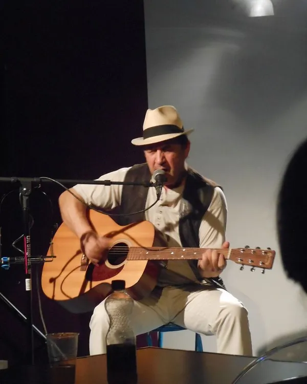 PHILLIP LENNBACK