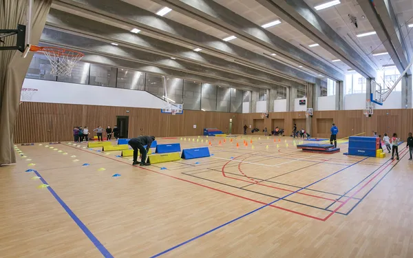 Paris sport familles : sport famille au gymnase Althea Gibson