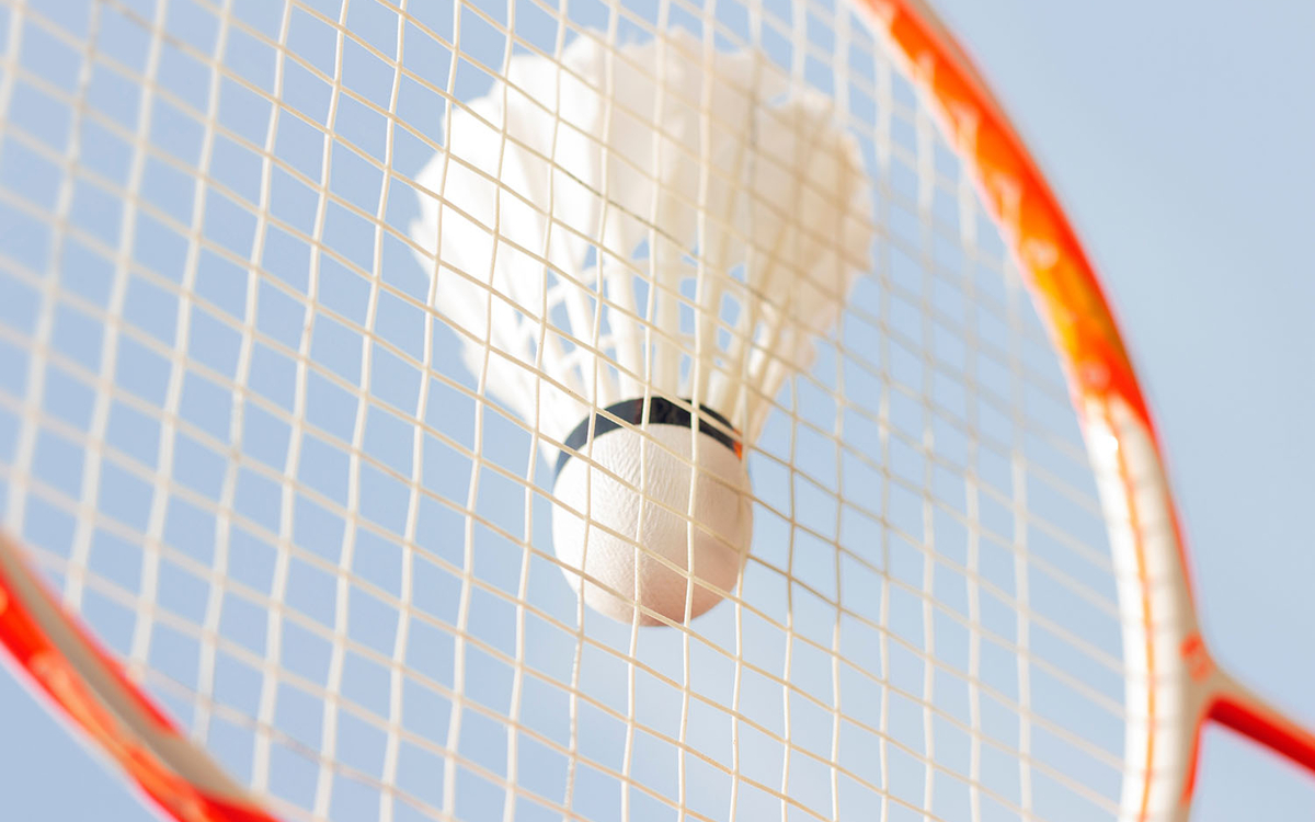 Paris sport proximité : badminton, basket au centre sportif Parmentier