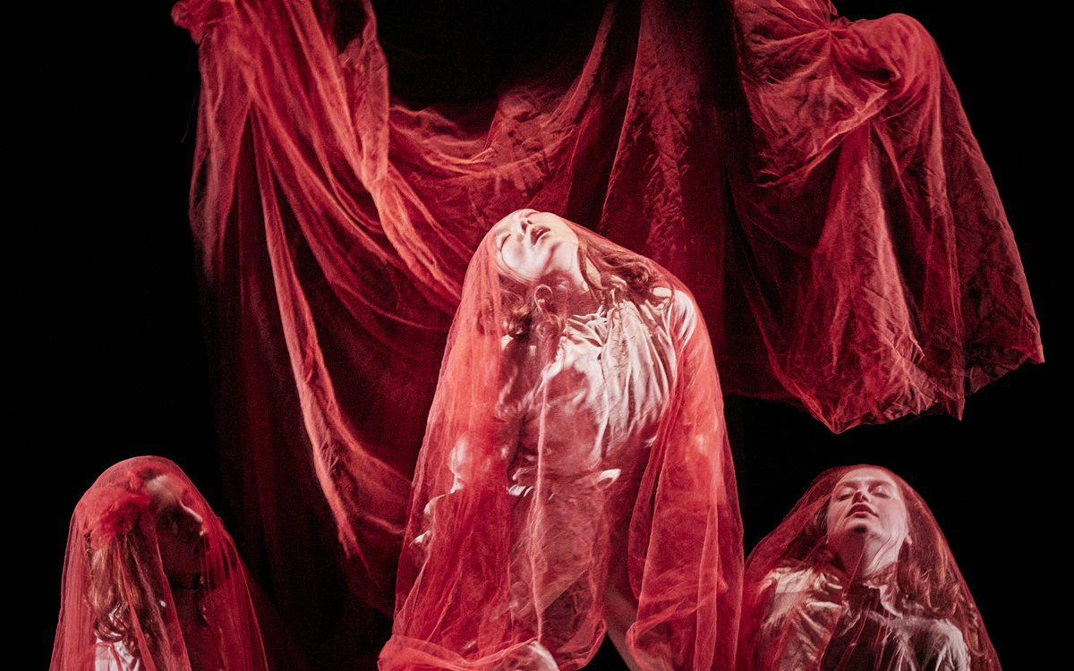 Dracula - Lucy's Dream, adaptation visuelle du célèbre roman au Théâtre Silvia Monfort