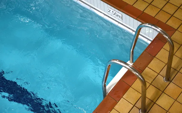 Octobre Rose à la piscine des Amiraux