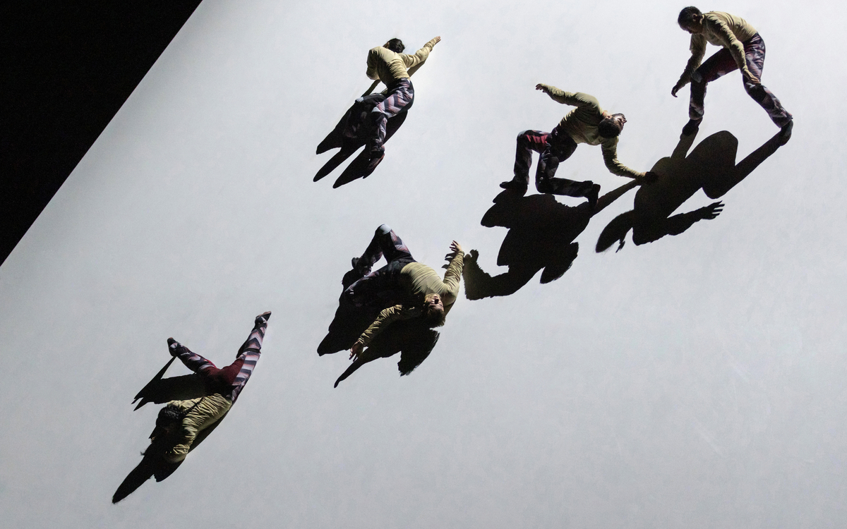 "Onbashira Diptych – Skid et Thr(o)ugh" de Damien Jalet & le Ballet du Grand Théâtre de Genève