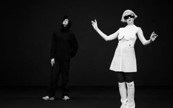 Tomora : Aurora X Tom Rowlands (The Chemical Brothers)