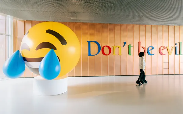Dopamine : Une exposition sur l'économie de l'attention à découvrir au Cube Garges