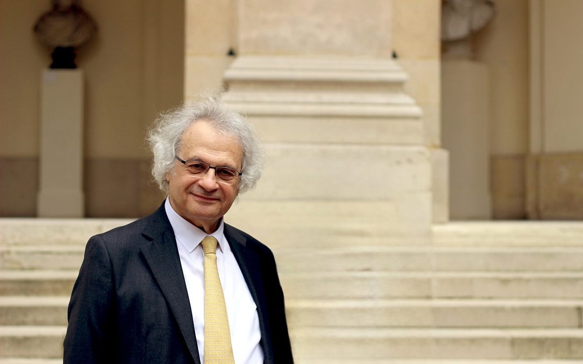 Conversation avec Amin Maalouf - Le français à la croisée des langues et des cultures