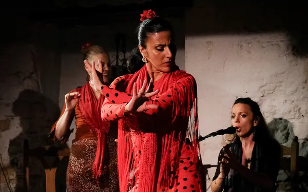 Atelier flamenco « Fiesta por buleria » avec Lori La Armenia