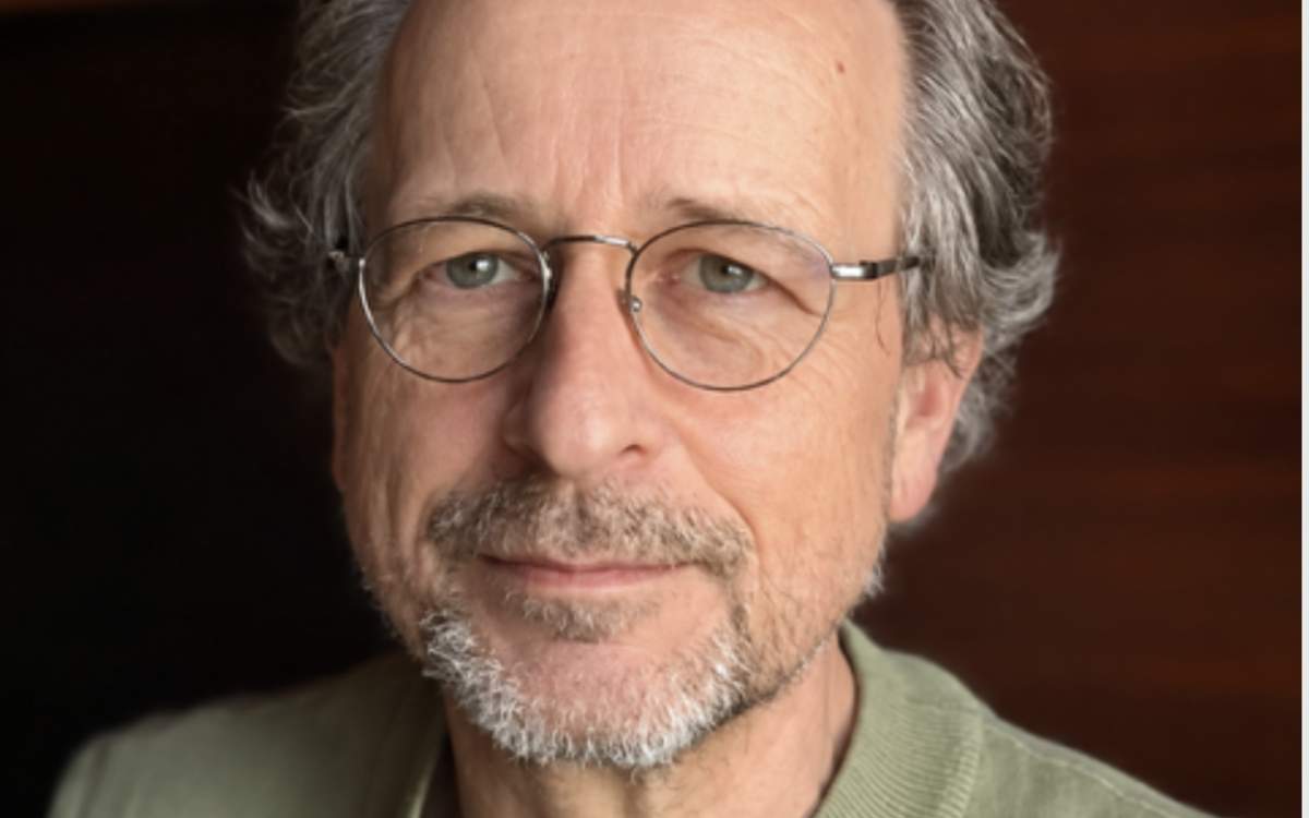 « Le temps d’une image » — Rencontre avec Phil Casoar, journaliste et auteur