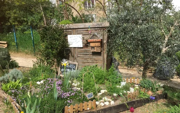 Fête des Jardins, atelier thématique : l'Eveil des Cinq sens au Jardin partagé de l'Aqueduc