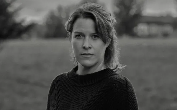 Fannie dévoile son album Une Vie au Centre culturel canadien à Paris le 08/10